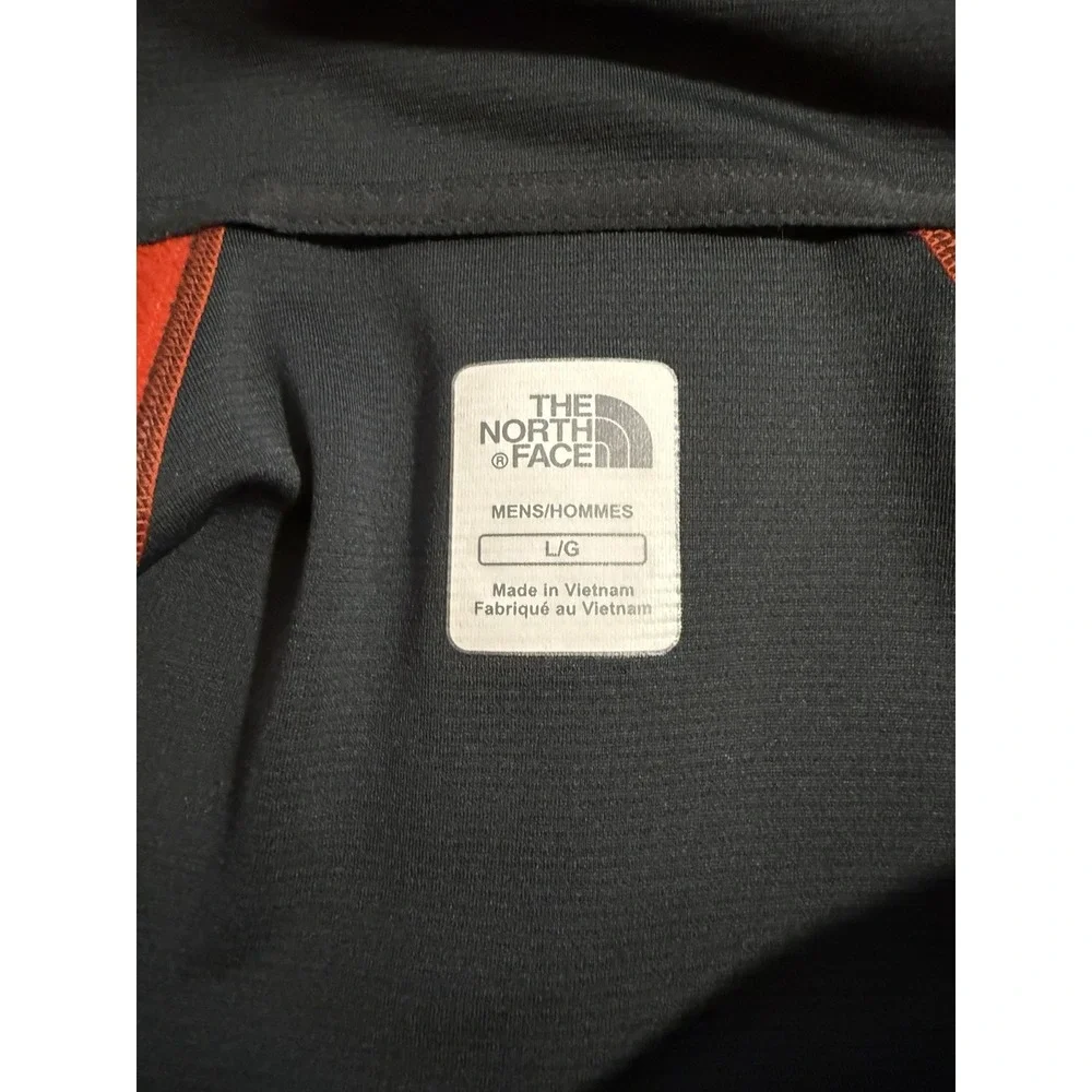 The North Face Flashdry MensTop Large Red 1/4 Zip Pullover Lightweight Thumbloop